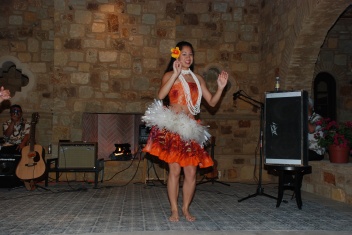 2009-05-23-ESCONDIDO LUAU KYLA VALE 13.jpg